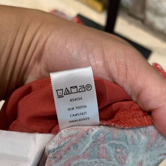 Loft women’s botanical print pants - Picture 8 of 9